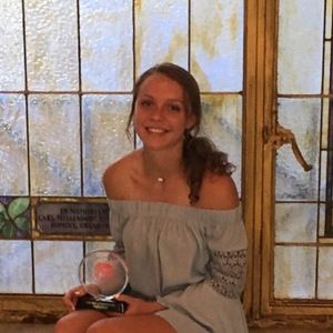 Meet your Posher, Emma